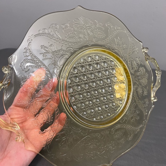 1930’s Lancaster Yellow Depression Glass Etched Tray Cane Landrum W/ Handles - Picture 5 of 8